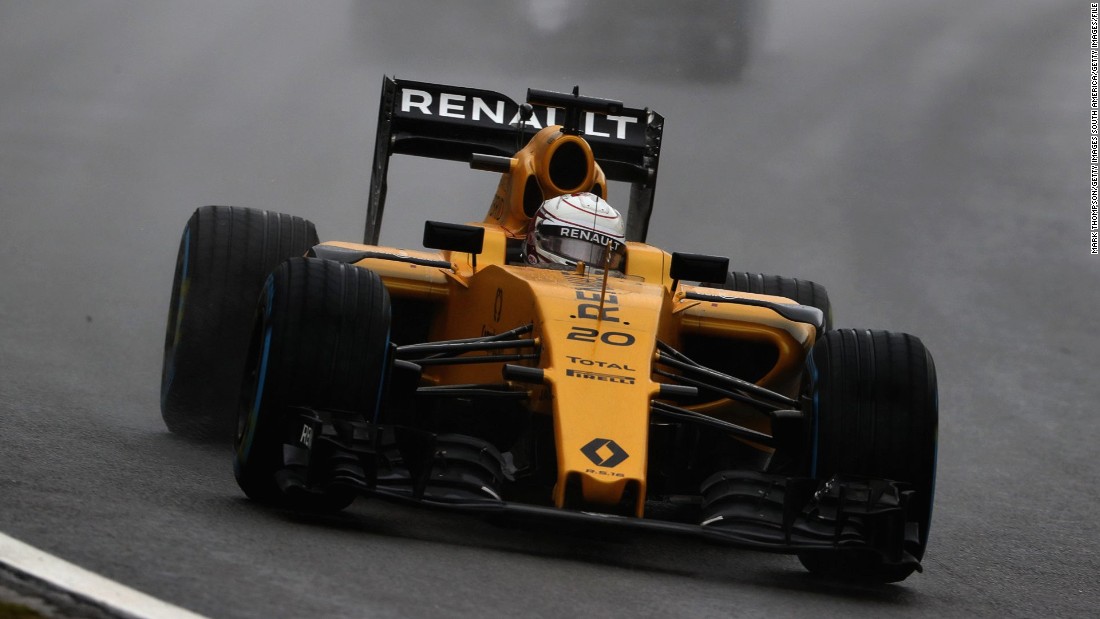 Danish driver Kevin Magnussen, who earned seven of Renault&#39;s eight points in 2016, will race for the American Haas F1 team this season.  