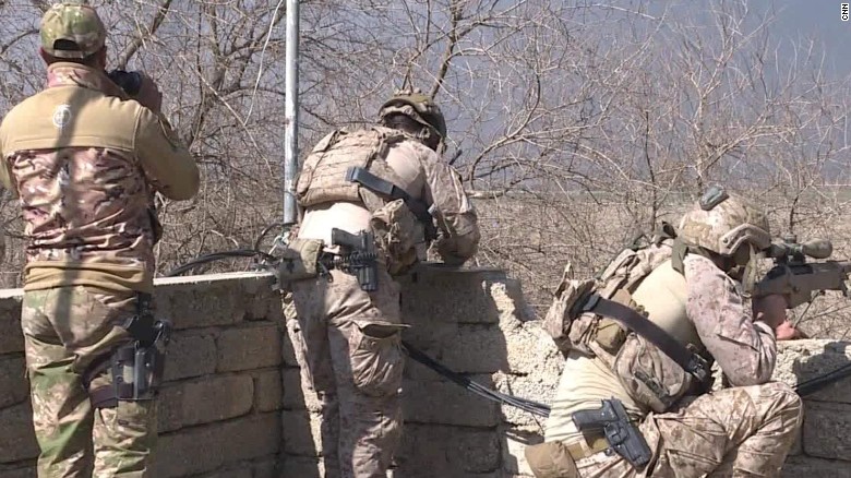 iraq securing mosul ben wedeman pkg_00003104