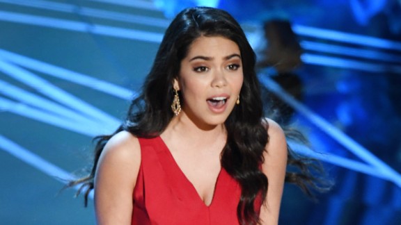 Auli I Cravalho Five Things To Know About The Moana Singer Cnn