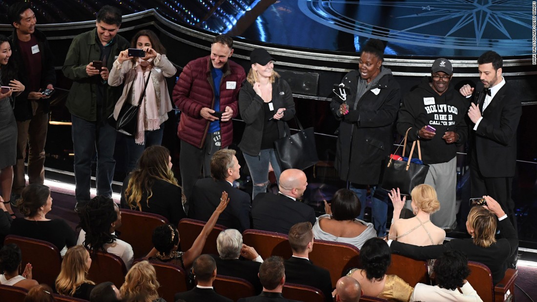 During the show, a tour group was brought into the Kodak Theater as a surprise.