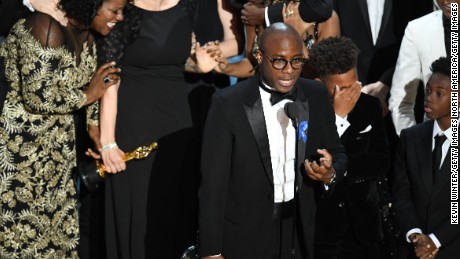 HOLLYWOOD, CA - FEBRUARY 26:  (L-R) Editor Joi McMillon, writer/director Barry Jenkins, actors Jaden Piner and Alex R. Hibbert accept Best Picture for &#39;Moonlight&#39; onstage during the 89th Annual Academy Awards at Hollywood &amp; Highland Center on February 26, 2017 in Hollywood, California.  (Photo by Kevin Winter/Getty Images)