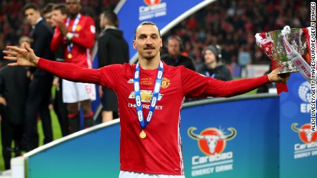 LONDON, ENGLAND - FEBRUARY 26:  Zlatan Ibrahimovic of Manchester United celebrates victory with the trophy after during the EFL Cup Final between Manchester United and Southampton at Wembley Stadium on February 26, 2017 in London, England. Manchester United beat Southampton 3-2.  (Photo by Alex Livesey/Getty Images)