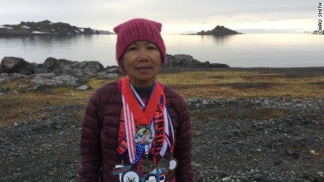 70-year-old woman runs 7 marathons on 7 continents in 7 days 