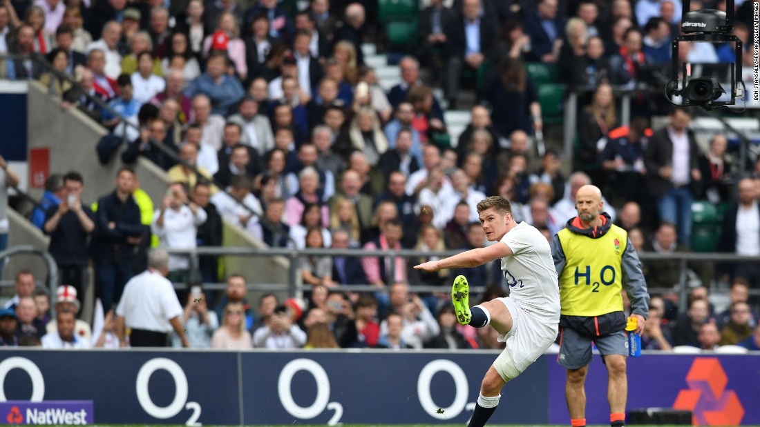 Owen Farrell had been in a doubt for England after suffering a dead leg in training ahead of the Scotland game. His left leg might have been heavily strapped, but his kicking was unimpeded and Farrell rattled over four penalties and seven conversions.