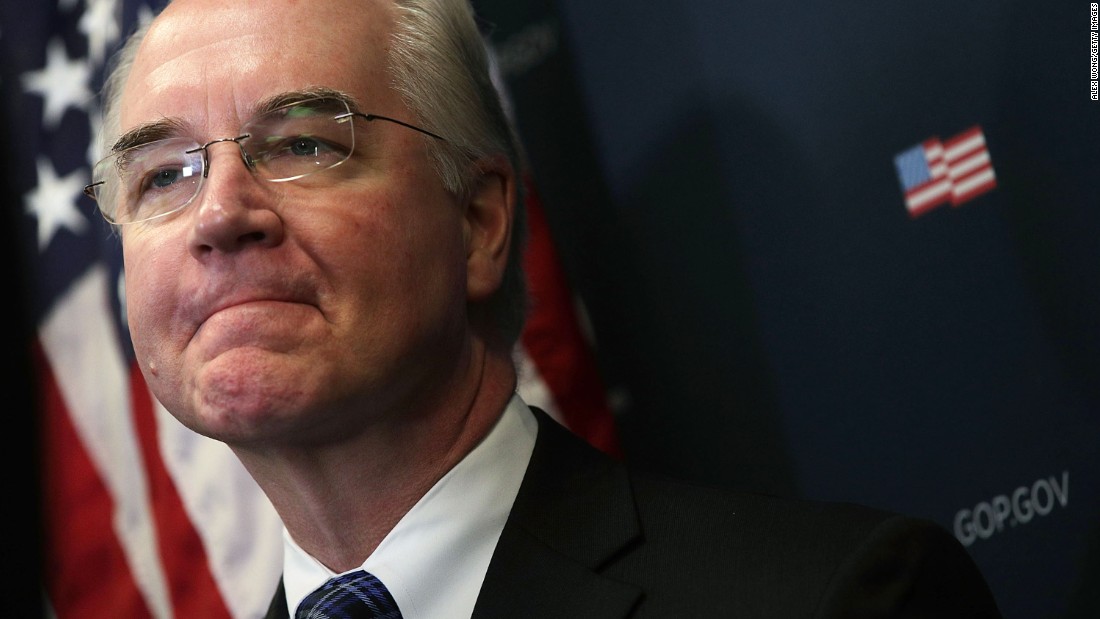 Tom Price No trips on private planes while matter is reviewed