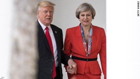 WASHINGTON, DC - JANUARY 27:  British Prime Minister Theresa May and U.S. President Donald Trump walk along The Colonnade of the West Wing at The White House on January 27, 2017 in Washington, DC. British Prime Minister Theresa May is on a two-day visit to the United States and will be the first world leader to meet with President Donald Trump.  (Photo by Christopher Furlong/Getty Images)