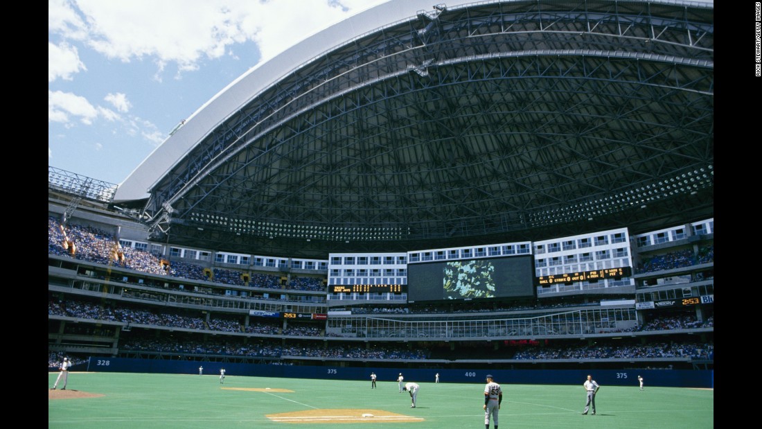 The first retractable-roof venue was the SkyDome (now called the Rogers Centre), which opened in 1989 for MLB&#39;s Toronto Blue Jays.