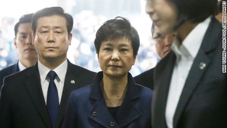 SEOUL, SOUTH KOREA - MARCH 30:  Ousted South Korean President Park Geun-hye arrives for questioning on her arrest warrant at the Seoul Central District Court March 30, 2017 in Seoul, South Korea. A hearing to determine whether an arrest warrant should be issued for former president Park Geun-hye will be held at the Seoul Central District Court.  (Photo by Ahn Young-Joon-Pool-Getty Images)