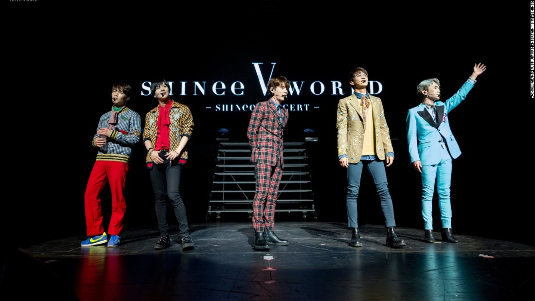 SHINee concert at the Verizon Theatre 