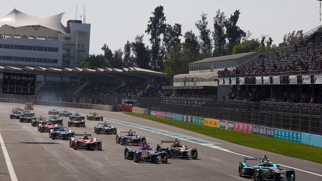 NextEV driver Oliver Turvey leads at the start of the Mexico ePrix at the Autodromo Hermanos Rodriguez. 