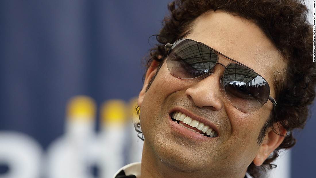 Sachin Tendulkar has released his debut single as a &quot;special tribute&quot; to his former teammates.