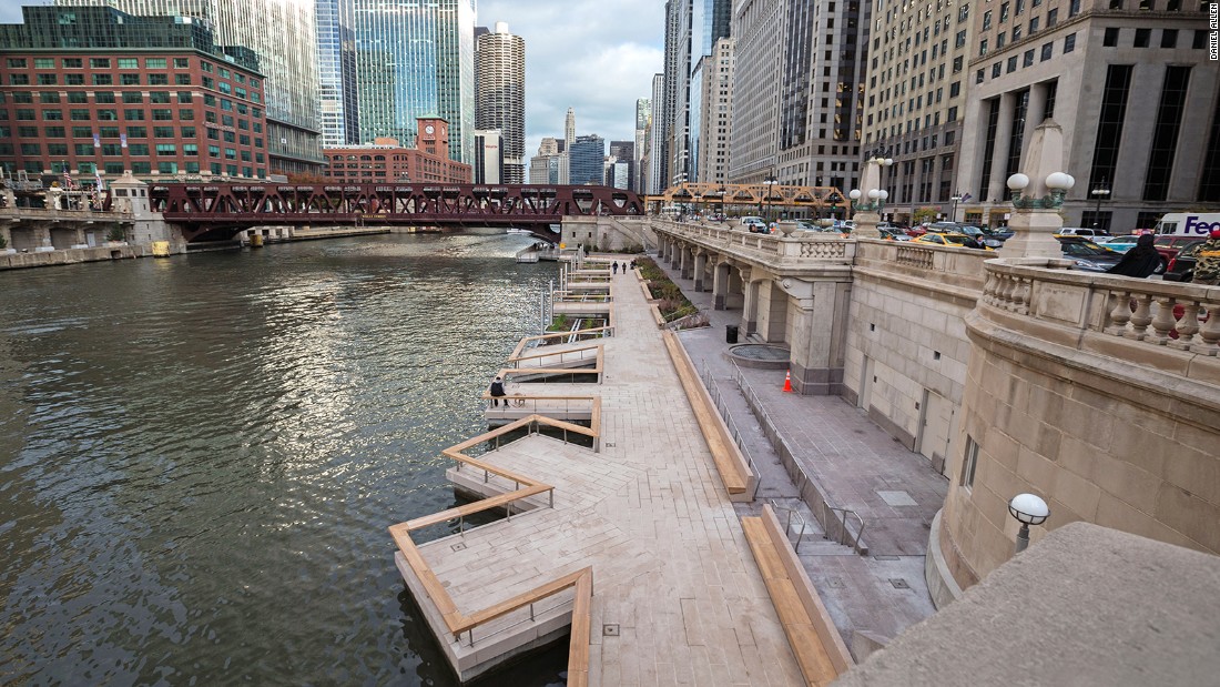Chicago Riverwalk open for business (and pleasure) | CNN Travel