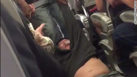 Passenger Dragged Off Overbook United Flight Cnn