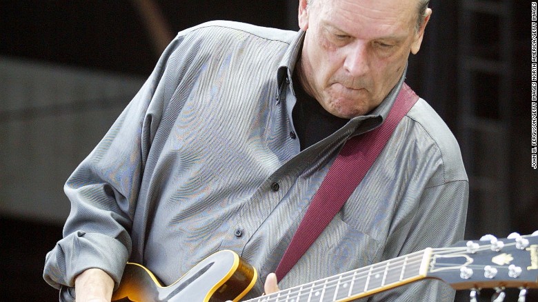 J Geils Dead Band Guitarist Found Unresponsive In His Home Cnn