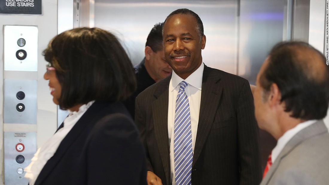 Ben Carson gets trapped in elevator - CNN Video.