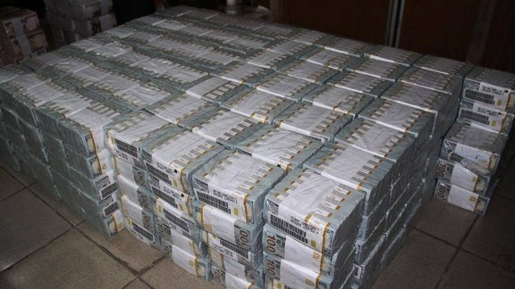 Nigerian Anti Corruption Unit Finds 43 Million In Cash In Lagos Apartment Cnn