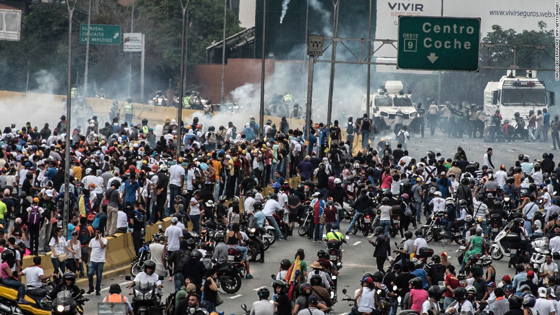 Venezuela crisis What happened? CNN