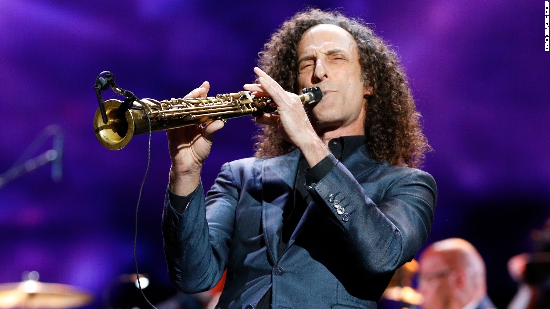 Kenny G. makes a smooth move with midair concert CNN