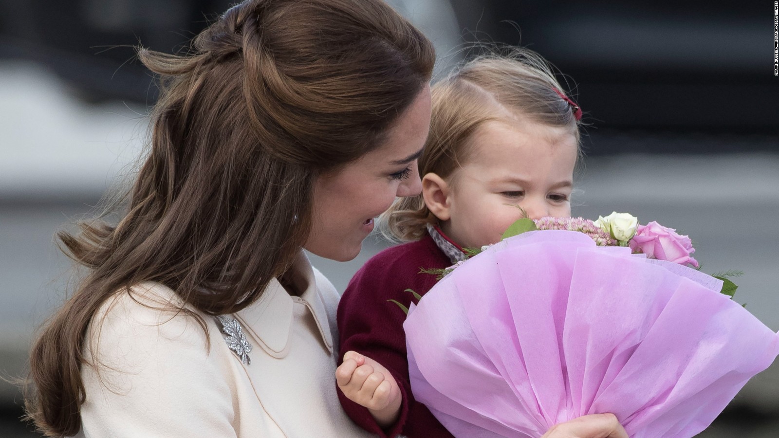 Duchess of Cambridge shoots photos of Princess Charlotte - CNN