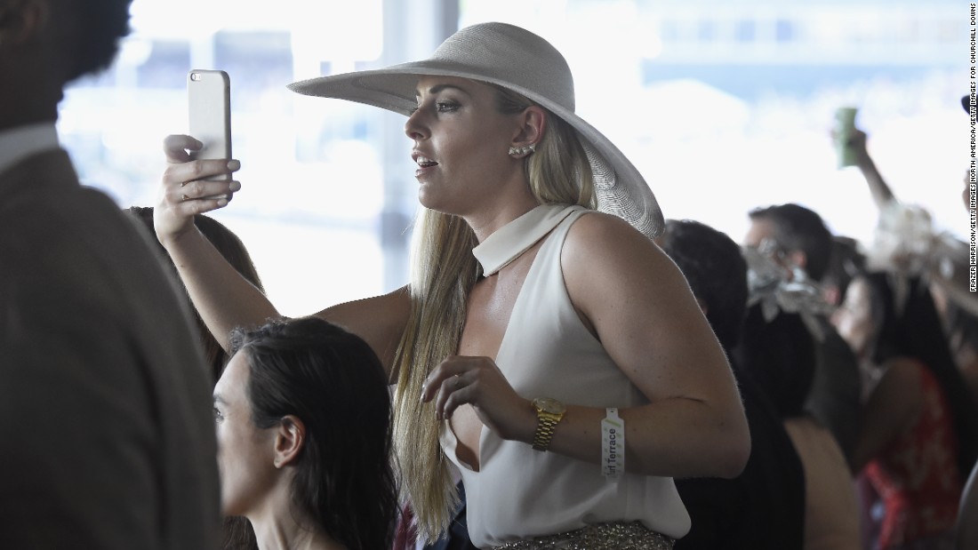 The Kentucky Derby is known to attract famous faces, such as world champion skier Lindsey Vonn.
