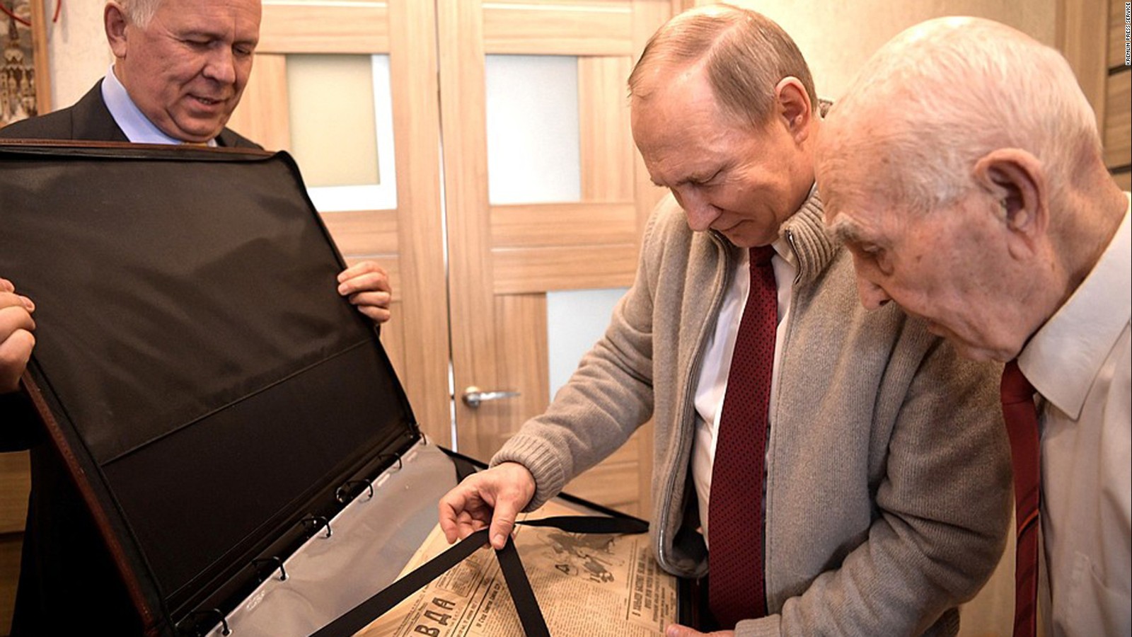 Putin Visits Former Kgb Boss On The Eve Of Victory Day Cnn