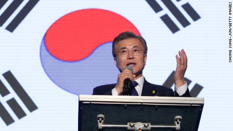 South Korean President-elect Moon Jae-in, of the Democratic Party of Korea, speaks to supporters at Gwanghwamun Square on May 9, 2017 in Seoul, South Korea.