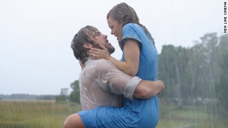 How to kiss like &#39;The Notebook&#39;