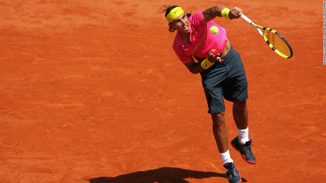 Nadal&#39;s first dramatic transformation came in 2009. Gone were the sleeveless shirts and three-quarter lengths, in came the sleeves and fluorescent, clashing colors. Perhaps it was the sleeves restricting the powerful arms (or maybe a knee injury), but Nadal suffered the first of only two French Open defeats. Despite a shock fourth-round loss to Robin Soderling, Nadal set a record of 31 consecutive wins at Roland Garros.