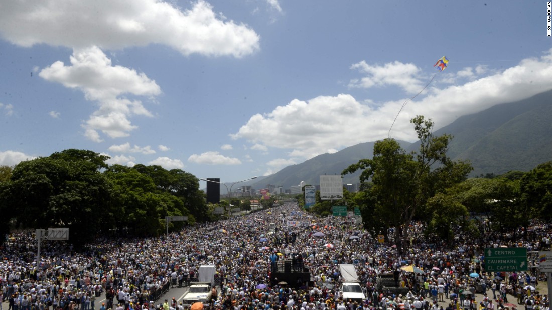 Venezuela protests reach 50 days of marches, unrest CNN