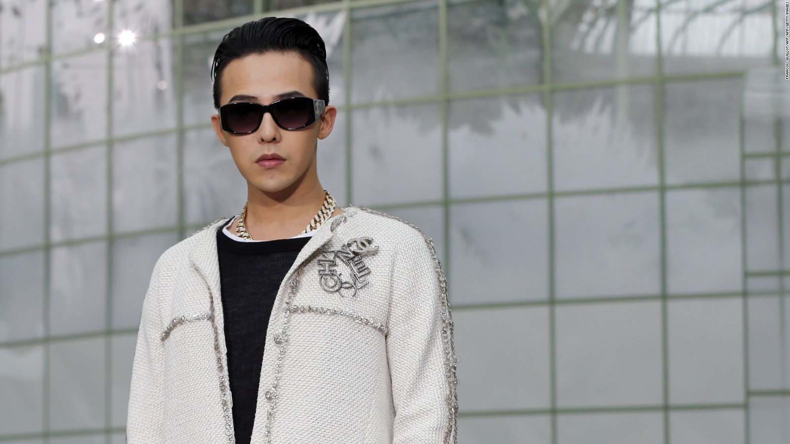 G Dragon Fans Rejoice As K Pop Superstar Finishes Military Service Cnn