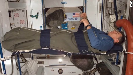 Astronauts struggle to sleep among the stars