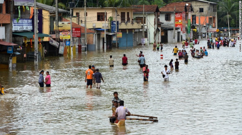 Sri Lanka Floods Battle To Rescue Stranded As Death Toll Tops 180 Cnn