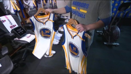 Inside The Locker Room Of The Nba S Warriors