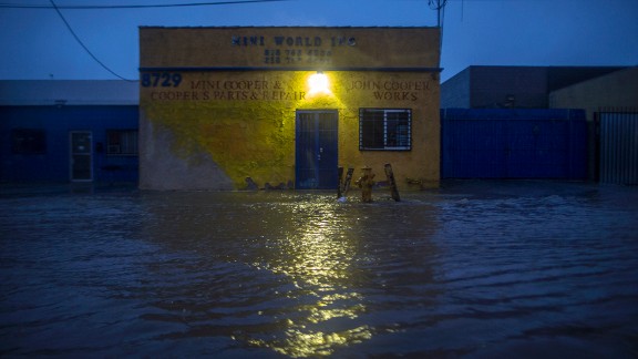 A street is flooded in Sun Valley, Southern California in February 2017. Powerful storms have swept Southern California after years of severe drought, in a "drought-to-deluge" cycle that some <a href="http://www.latimes.com/local/lanow/la-me-record-rains-20170410-story.html" target="_blank" target="_blank">believe</a> is consistent with the consequences of global warming.