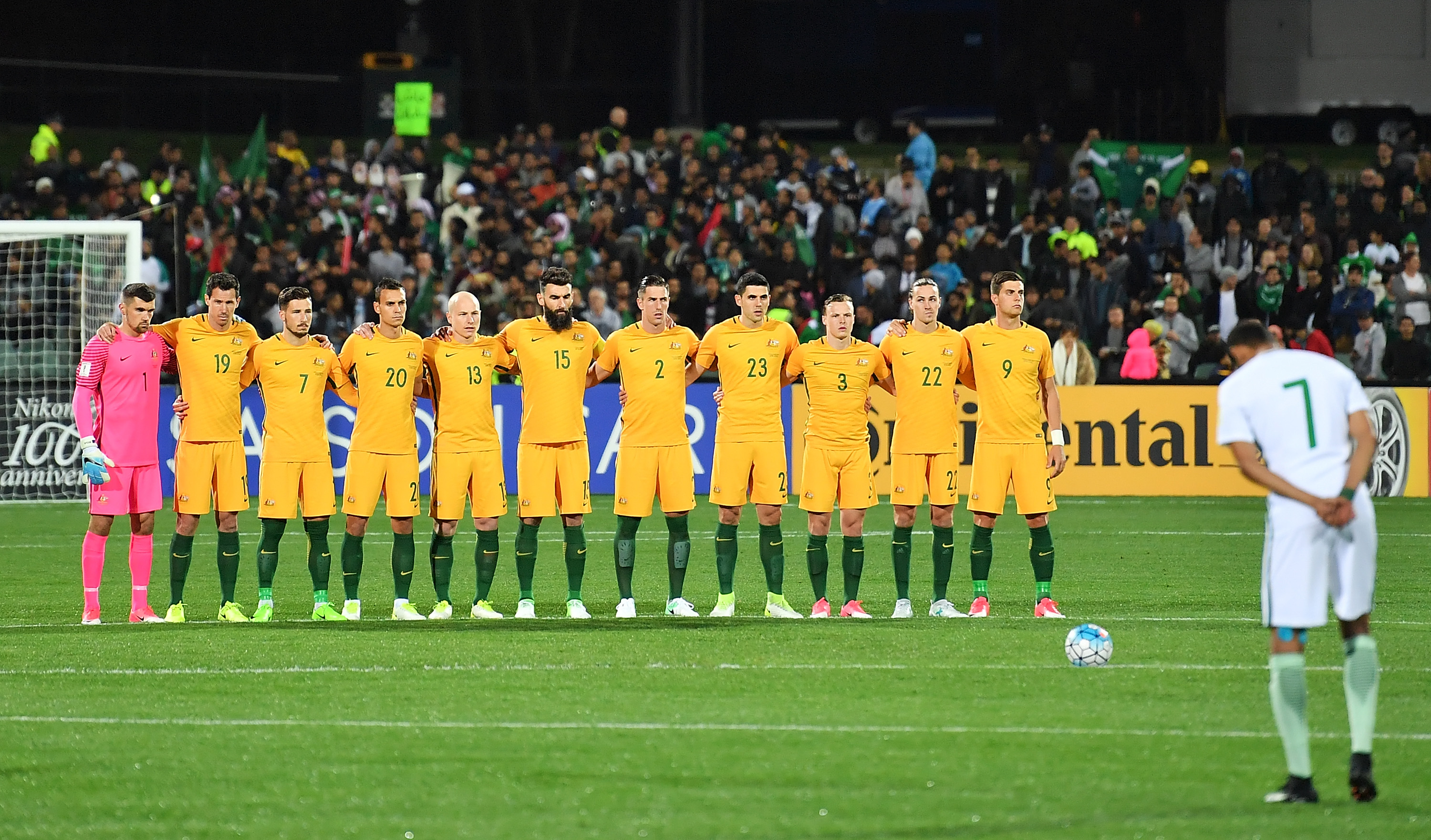 Saudi Football Team Apologizes For Snubbing London Terror Victims Tribute Cnn