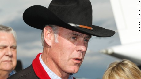 Interior Secretary Ryan Zinke calls news on his private jets &#39;a little BS&#39;