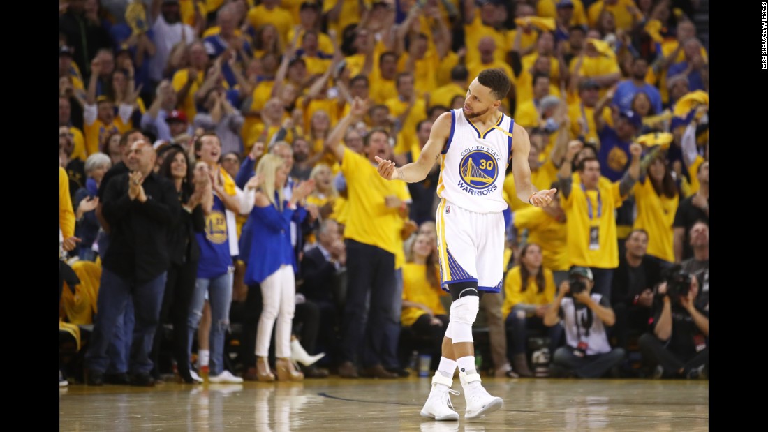 Curry had 34 points and 10 assists in Game 5.