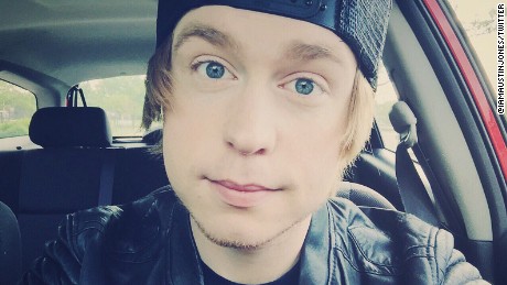 YouTube star accused of asking underage fans to send explicit videos