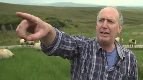 Irish farmers straddling border fear Brexit