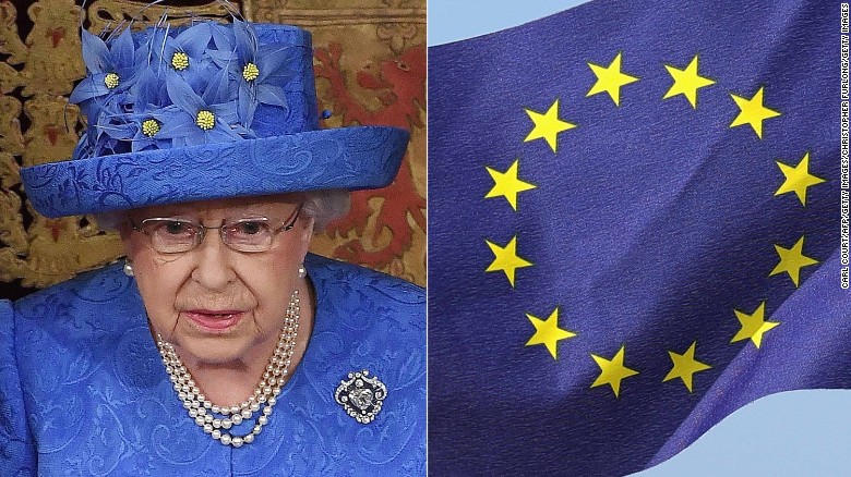 Was the Queen's hat an anti-Brexit message? 