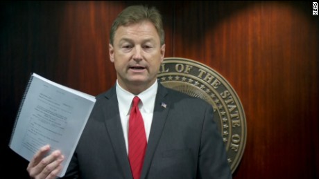 Heller won&#39;t back Senate GOP health care bill