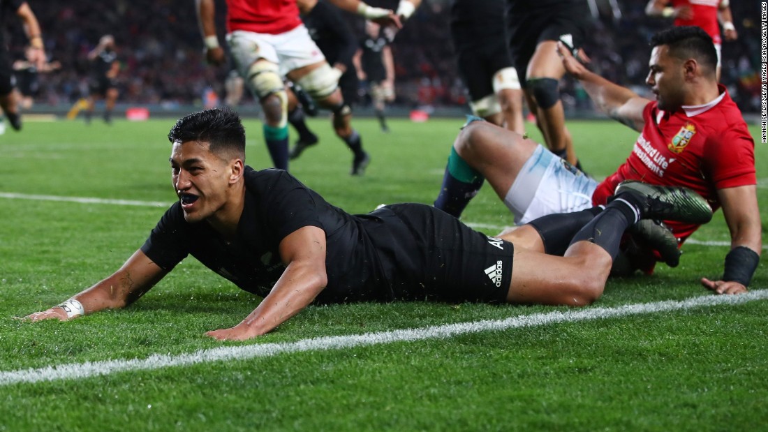 But in the second half, New Zealand overpowered their opponents. Rieko Ioane scored two tries to take the match away from the Lions.