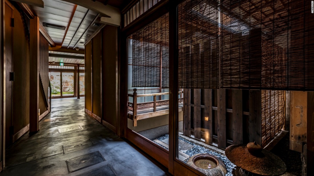 Kyoto Starbucks Opens Inside 100 Year Old Townhouse Cnn Travel