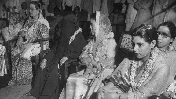 Leading female members of the Muslim League attend a meeting on plans for India