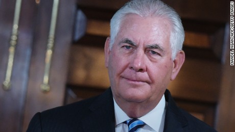 Gulf crisis: Tillerson leaves Qatar after Saudi meetings