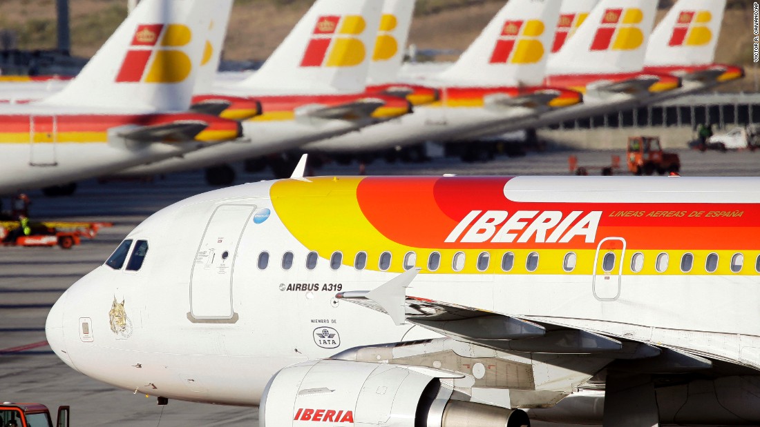 Spanish airline is fined for making female applicants take a pregnancy