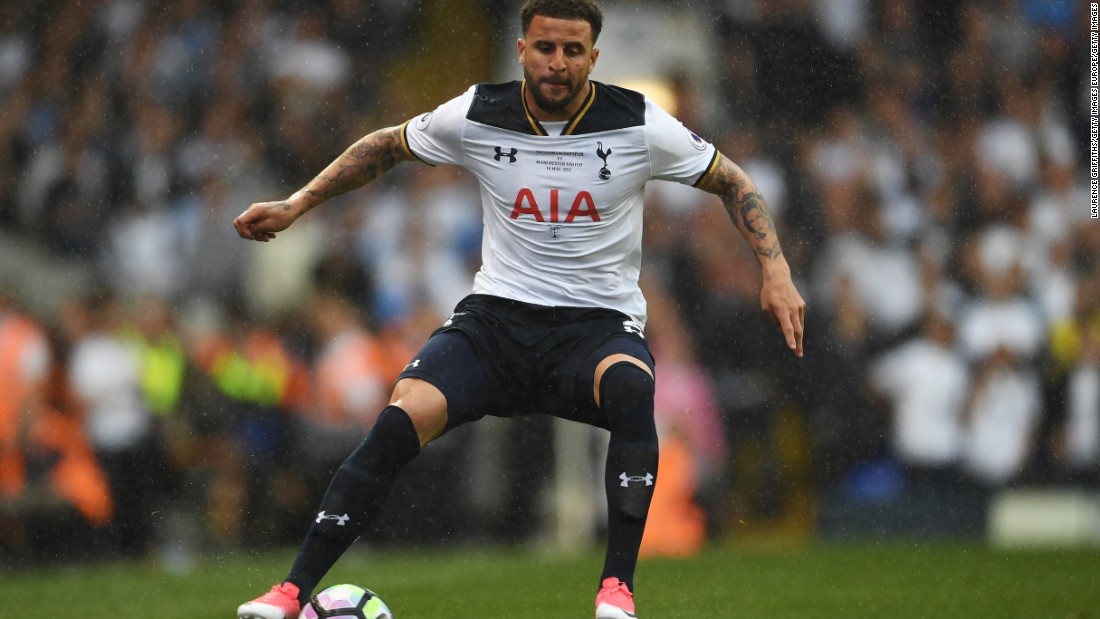 After missing out on Dani Alves, Manchester City hunted down long-term target, Kyle Walker. The right-back, who fell out of favor towards the end of last season at Mauricio Pochettino&#39;s Tottenham and only started four of the team&#39;s last 12 matches, joins City in a record fee for a defender. 