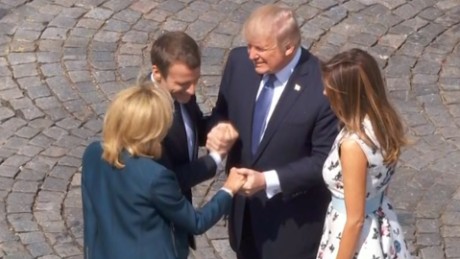 Trump&#39;s never-ending handshake with Macron
