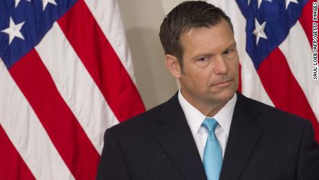 Election experts say Kris Kobach's voter fraud claims are misleading 