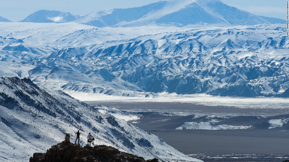 At the start of the journey, they encountered extreme weather in Mongolia&#39;s mountainous region on the Chinese border. 
